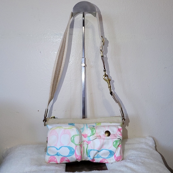 Coach Hampton Scribble Multi Purse - Picture 2 of 12